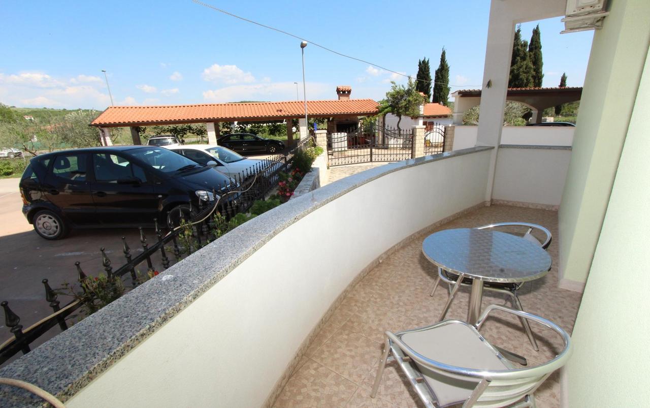 Apartments Villa Mara Ρόβινι Εξωτερικό φωτογραφία