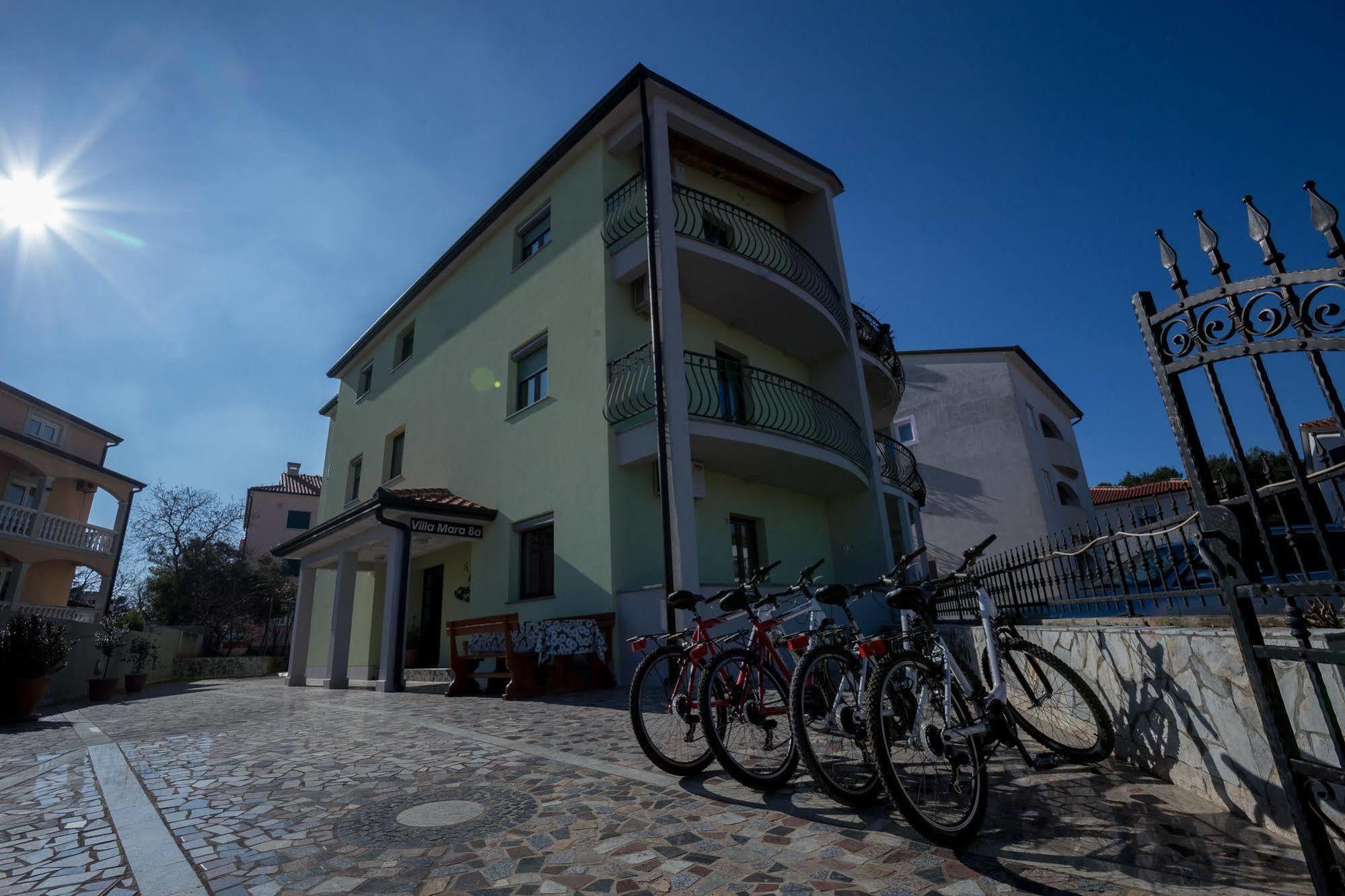 Apartments Villa Mara Ρόβινι Εξωτερικό φωτογραφία
