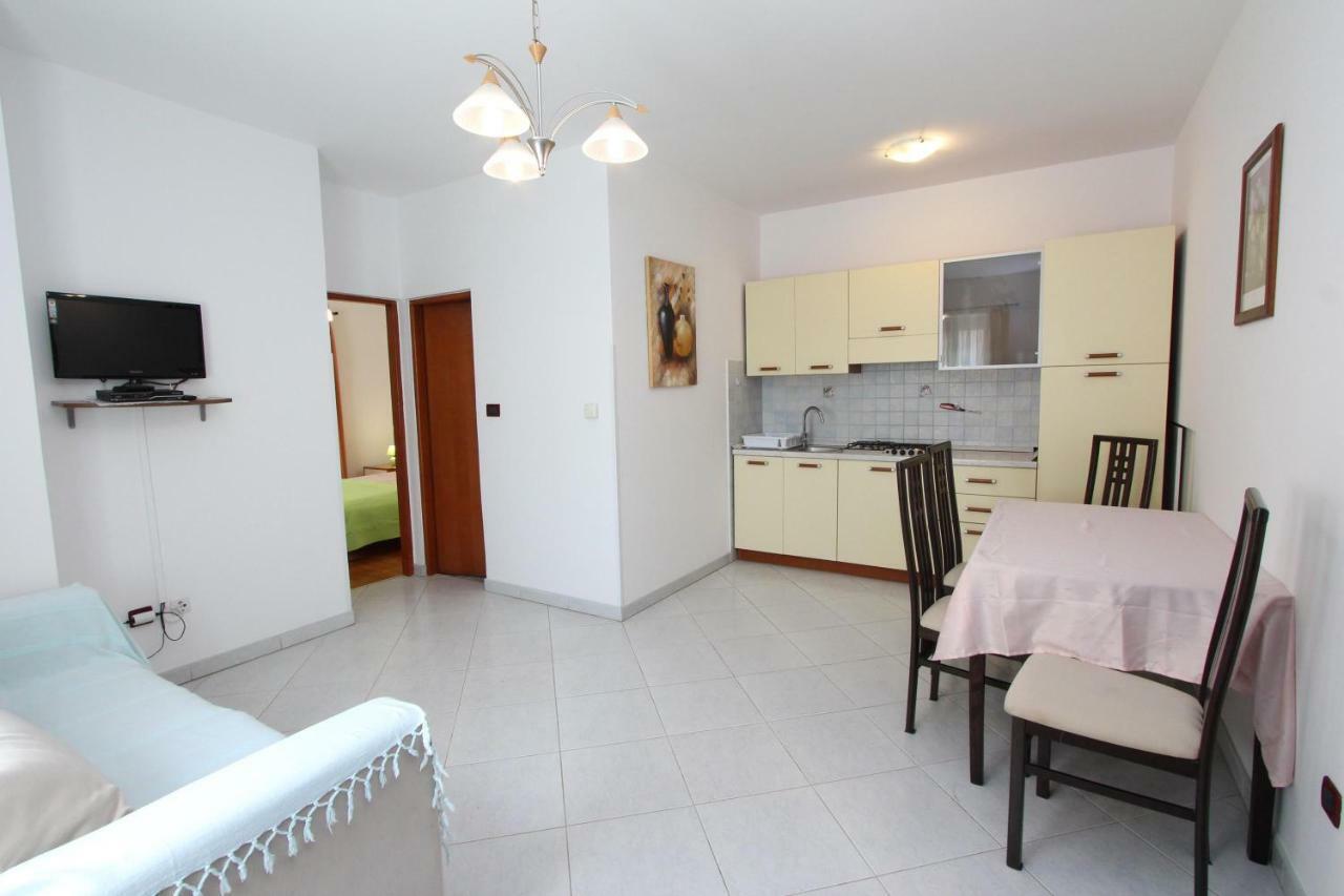 Apartments Villa Mara Ρόβινι Εξωτερικό φωτογραφία
